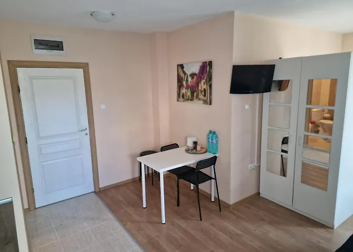 Messembria Apartment *